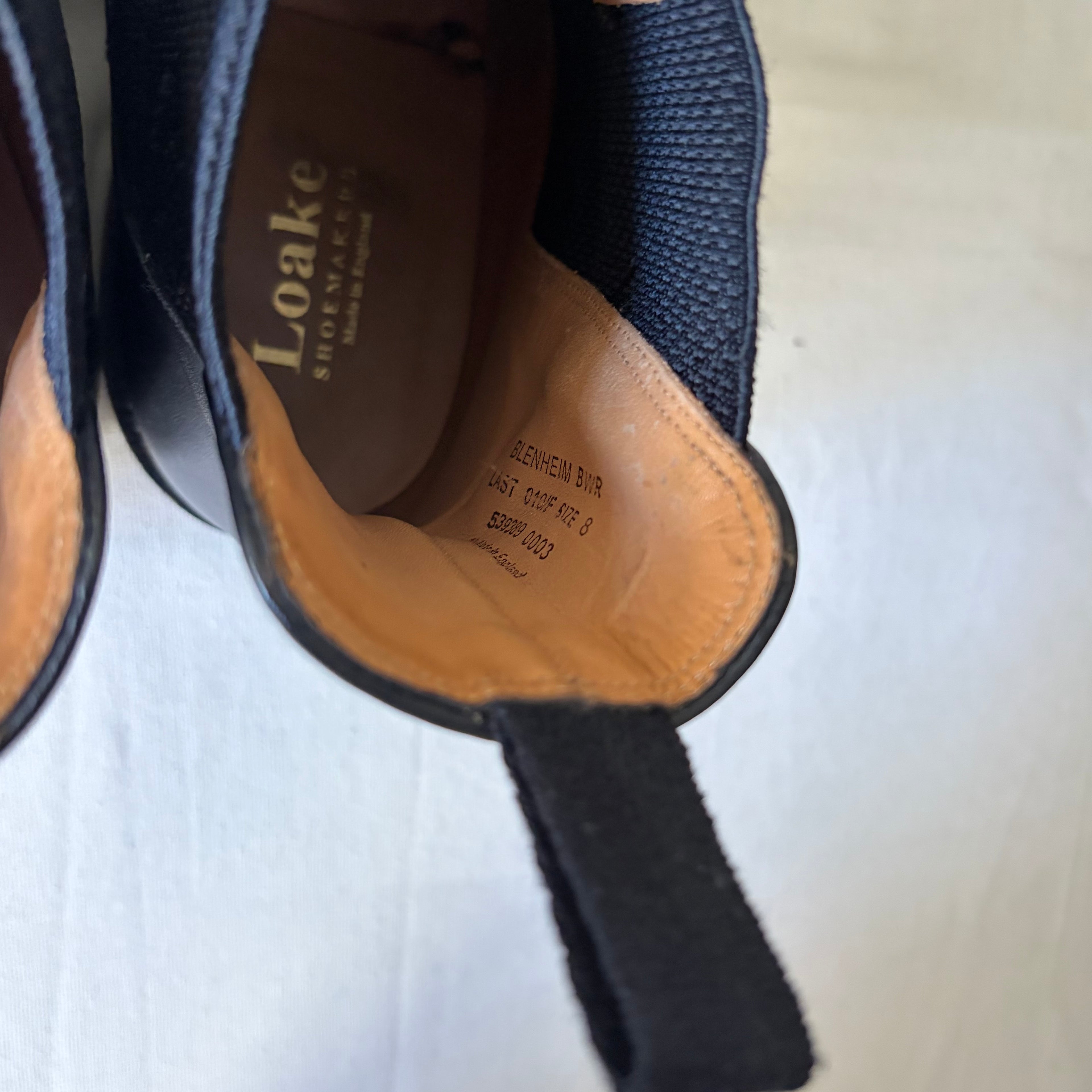LOAKE Chelsea boots