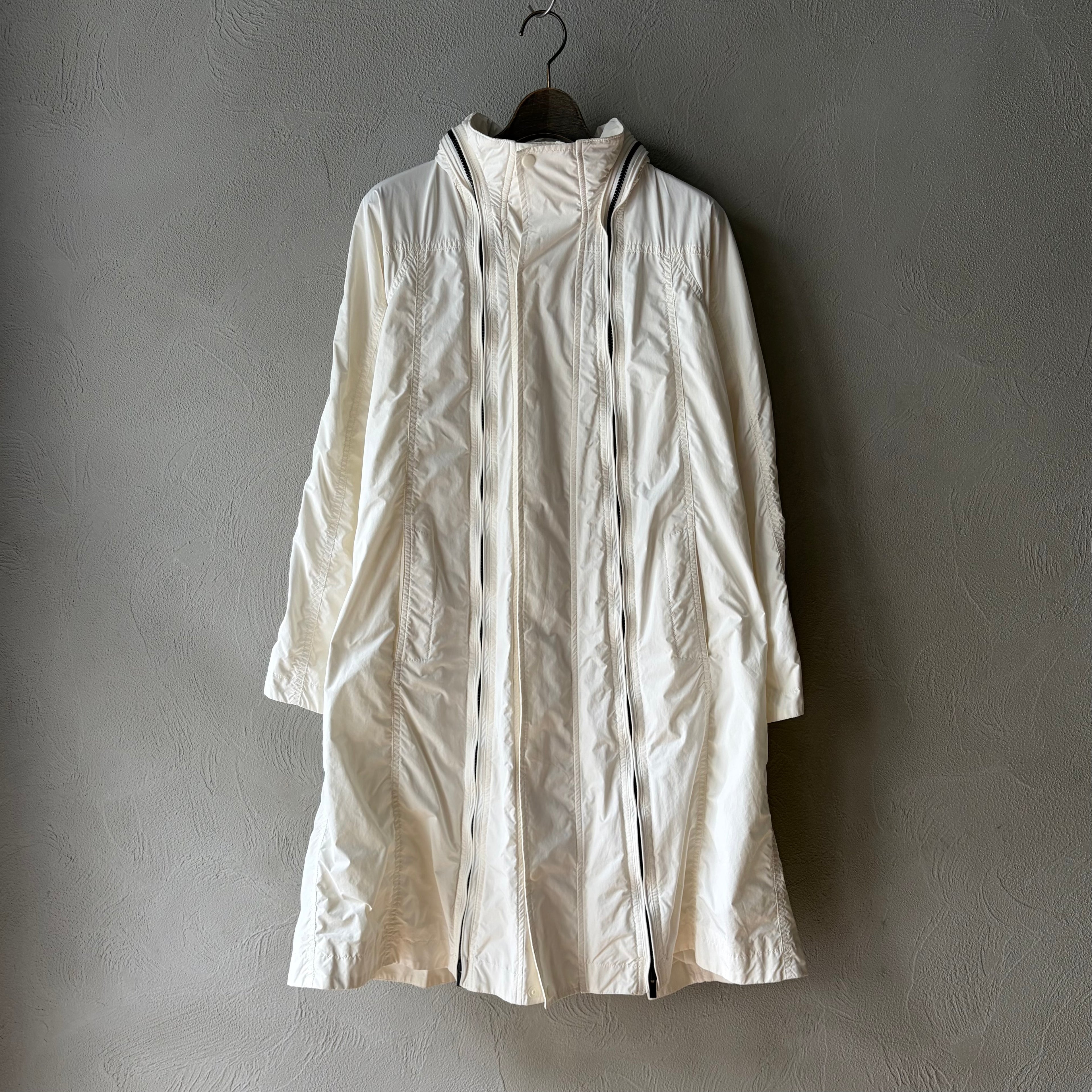 ISSEY MIYAKE Parachute coat