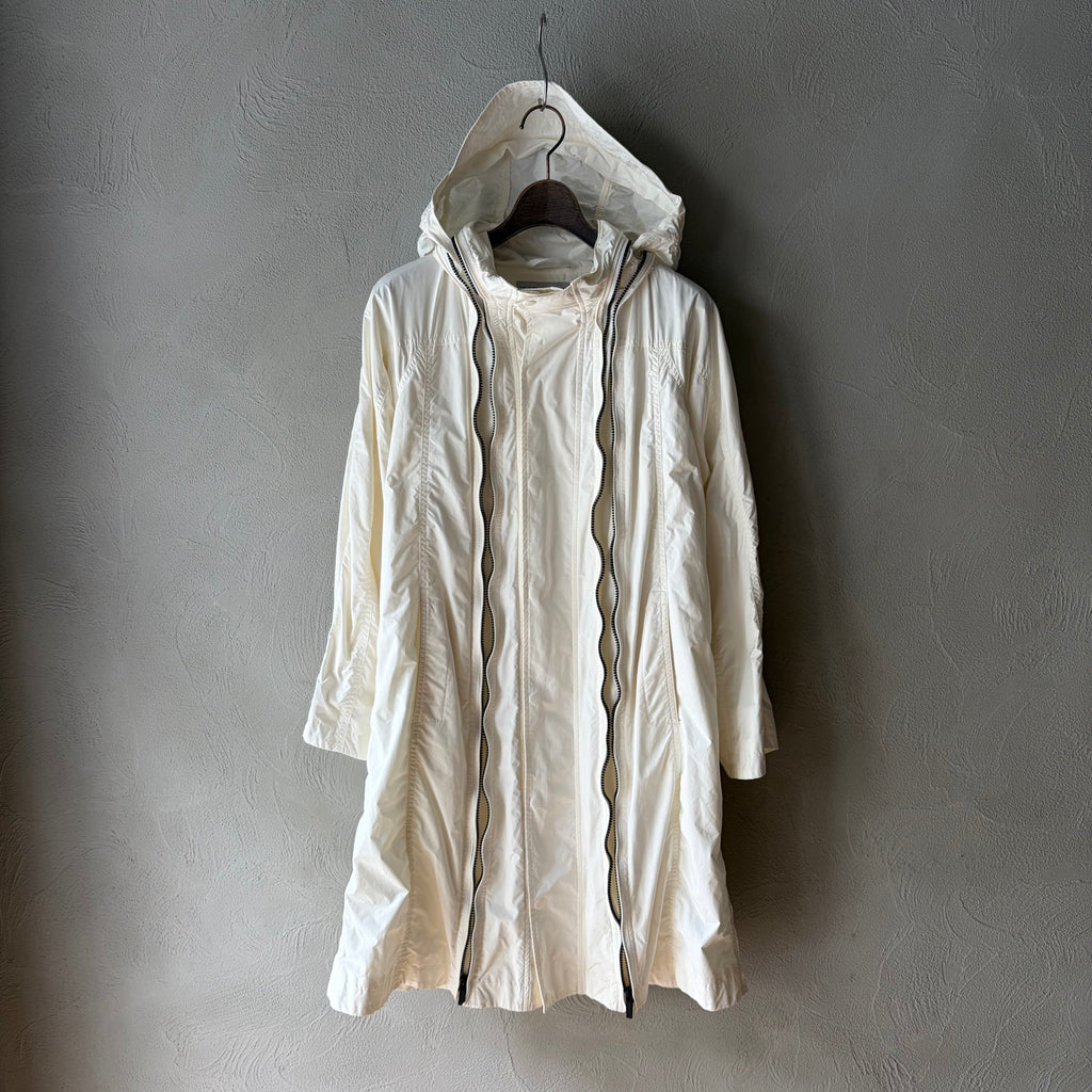 ISSEY MIYAKE Parachute coat