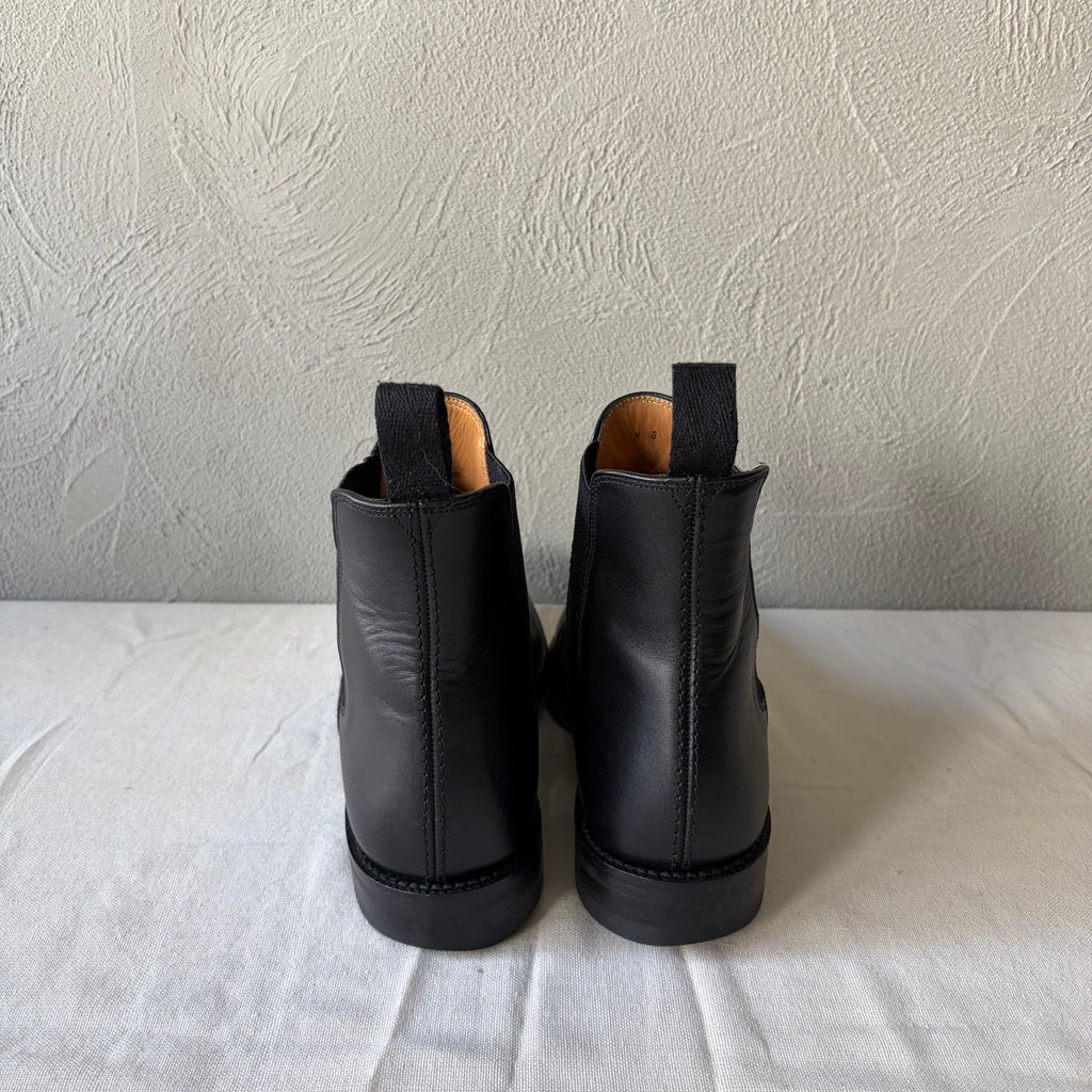 LOAKE Chelsea boots