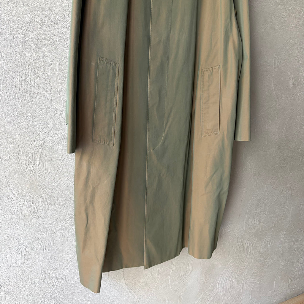 BURBERRY LONDON  Balmacaan coat