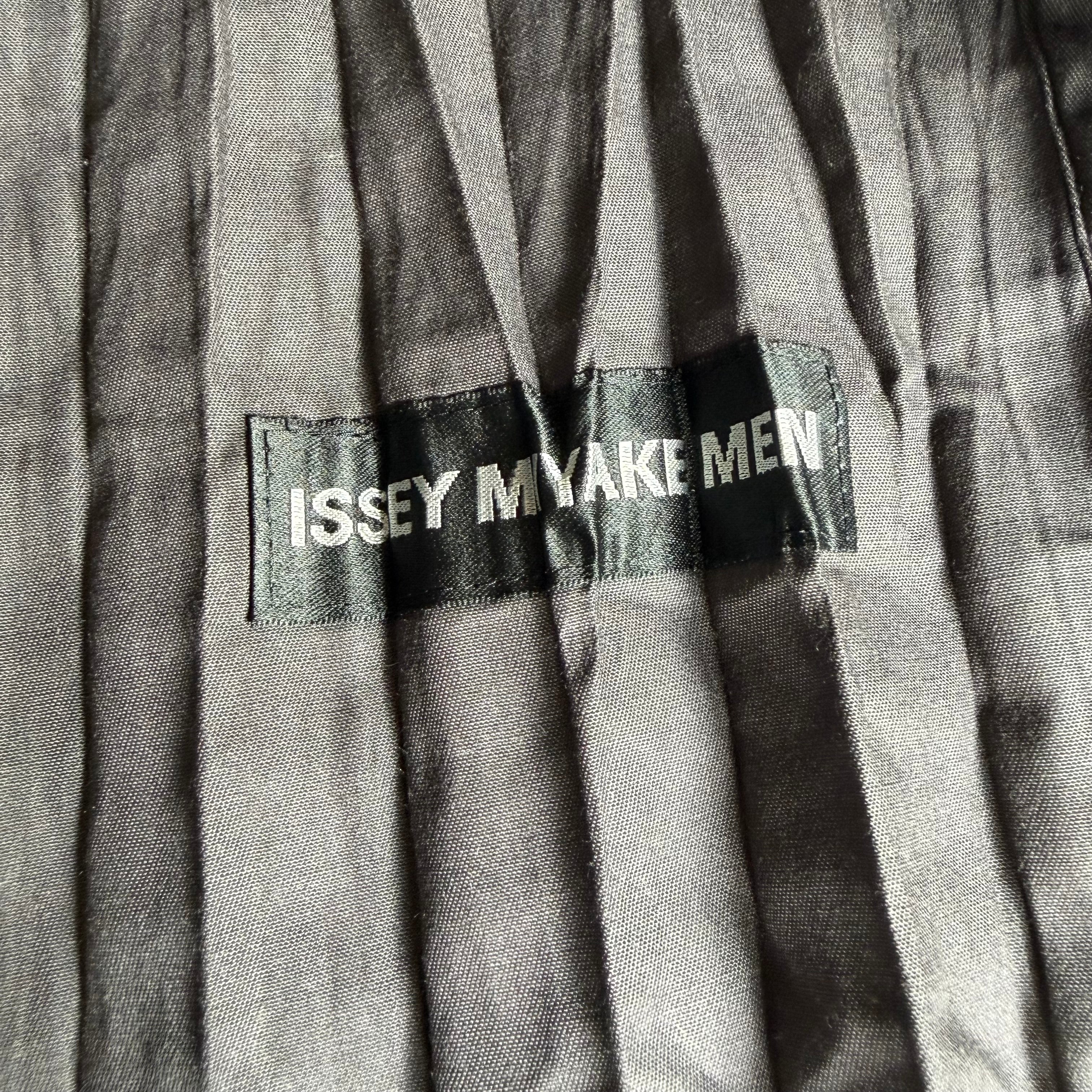 ISSEY MIYAKE Shrink jacket