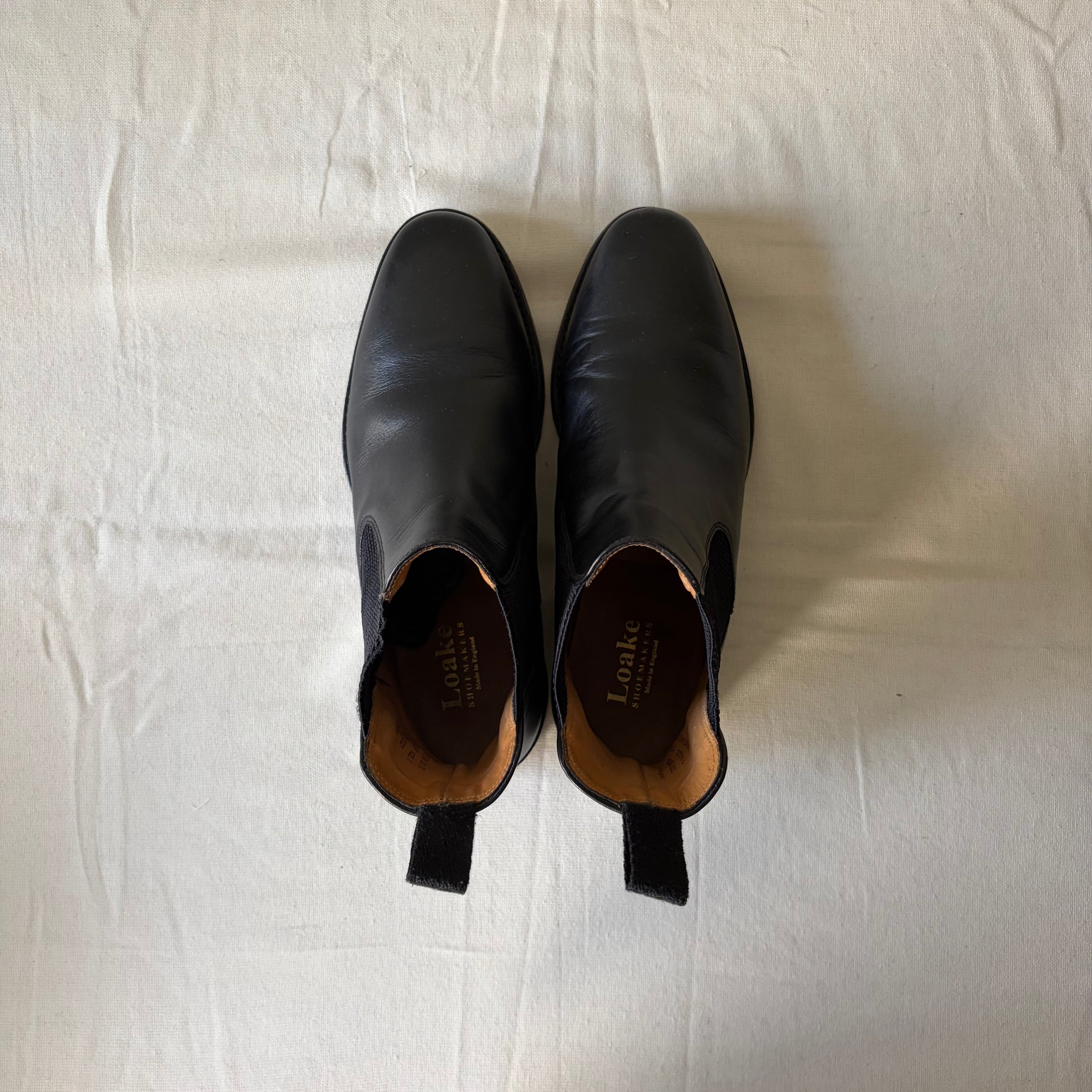LOAKE Chelsea boots
